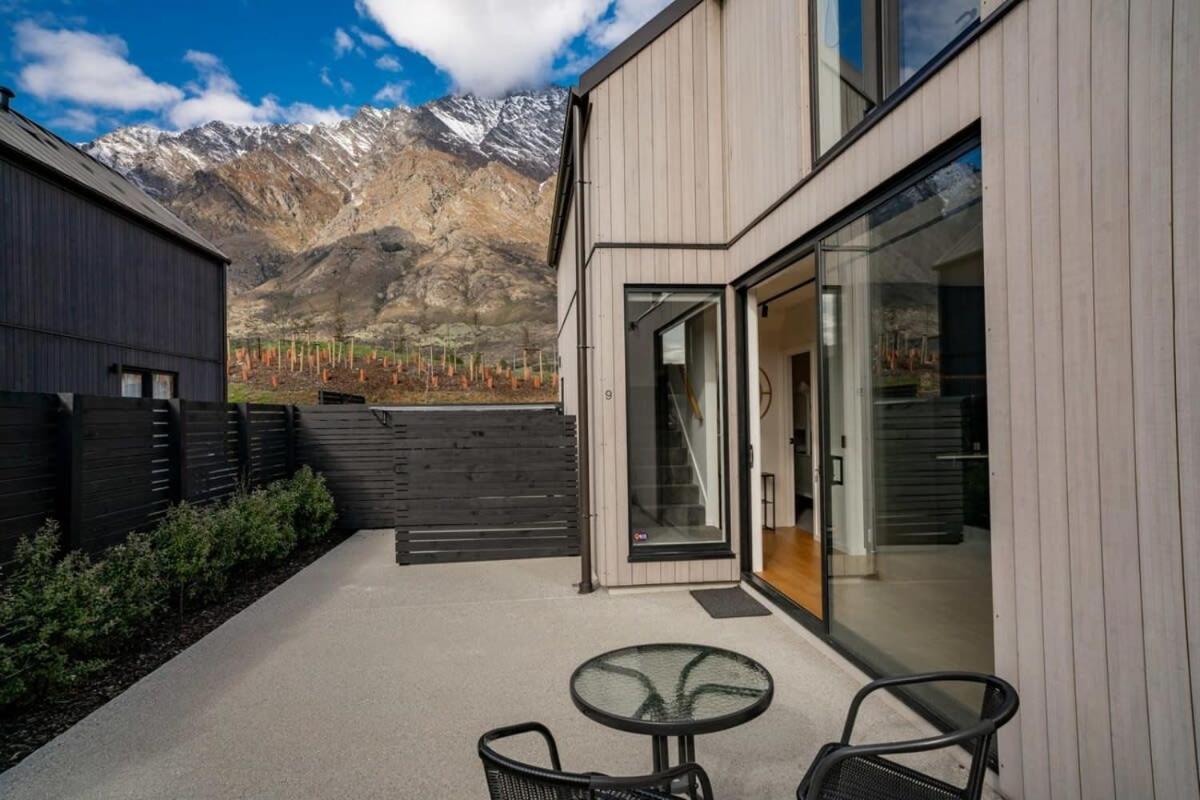 Nestled Below The Remarkables Queenstown Zewnętrze zdjęcie